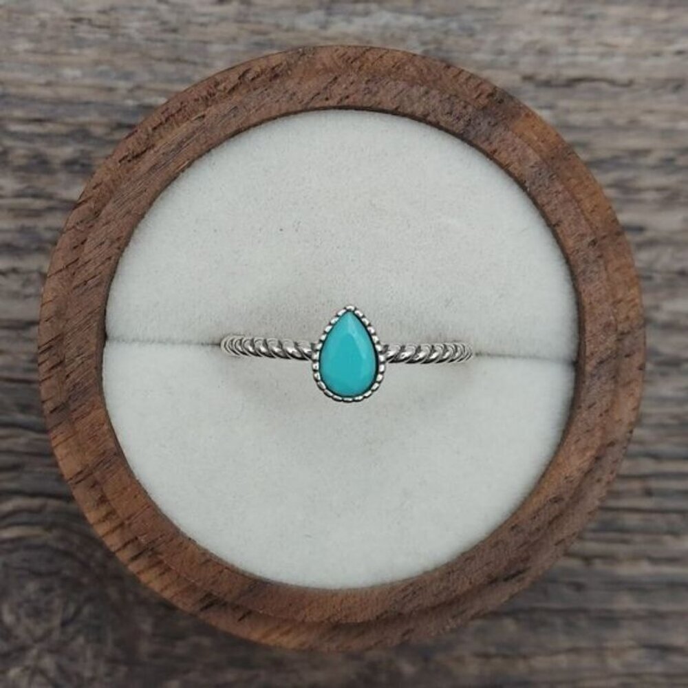 Vintage Turqouise Teardrop 925 Sterling Silver Ring